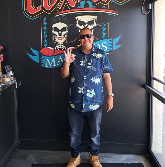 Meet your Posher, Ebm - Picture 2 of 3